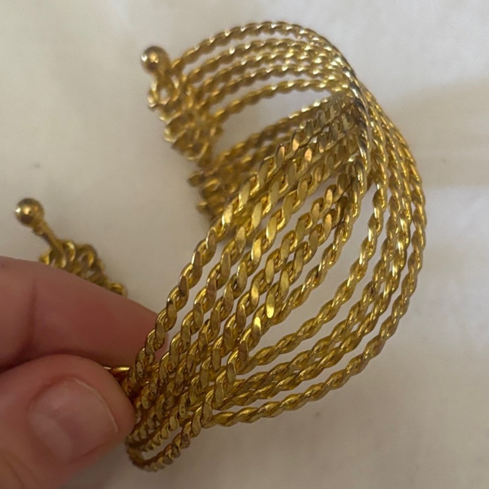 Elegant Gold-Tone Twisted Bracelet